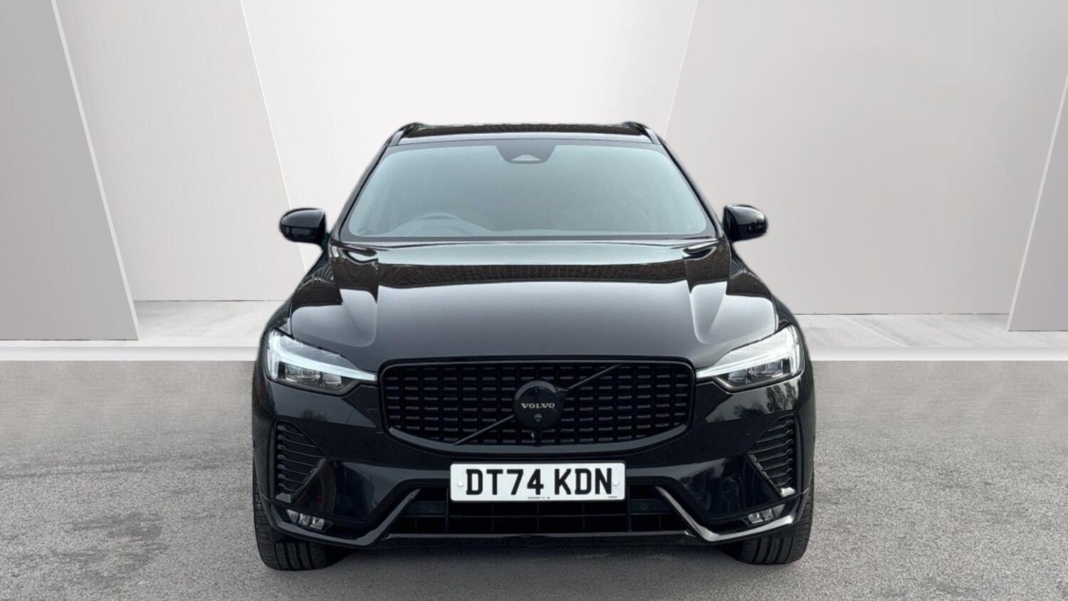 Used Volvo XC60 2025 for sale - 77716047: Photo 8