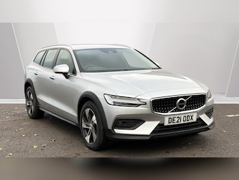 2021 (21) - 2.0 B4D Cross Country 5dr AWD Auto Diesel Estate