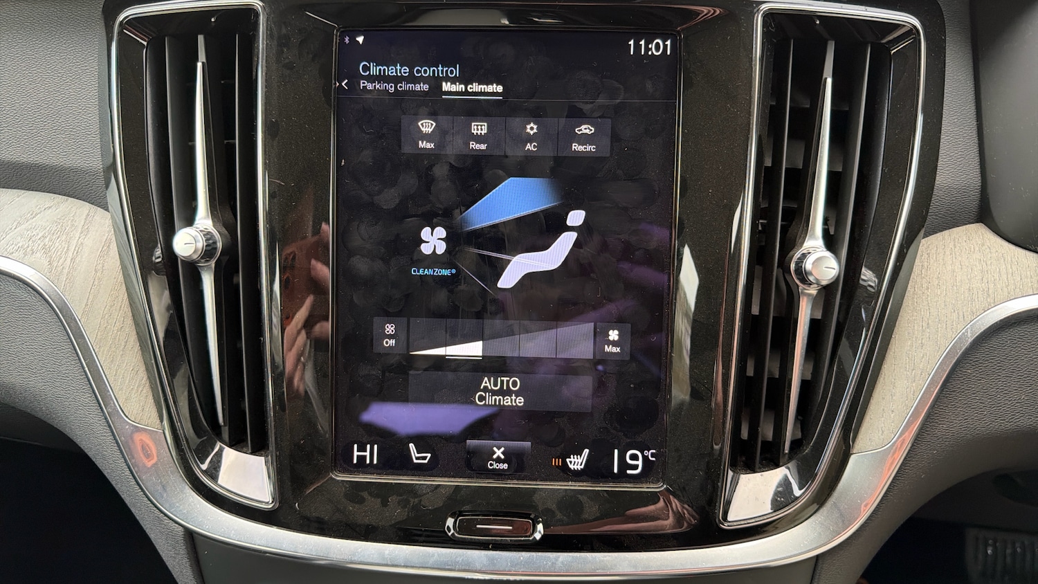 Used Volvo V60 2021 for sale - 76653203: Photo 31