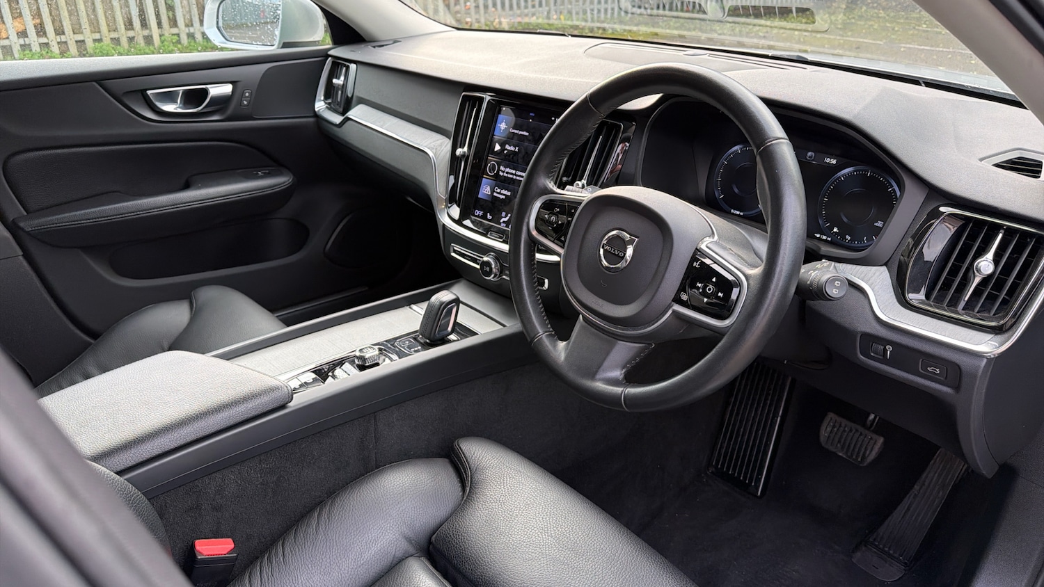 Used Volvo V60 2021 for sale - 76653203: Photo 4