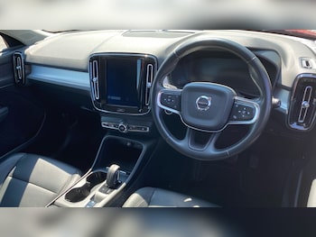 Used Volvo XC40 2020 for sale - 79196186: Photo