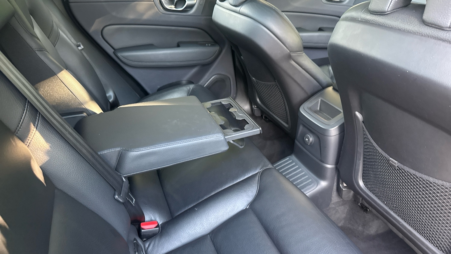 Used Volvo XC60 2023 for sale - 76653218: Photo 26