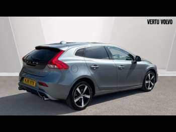 Used Volvo V40 2019 for sale - 74939016: Photo