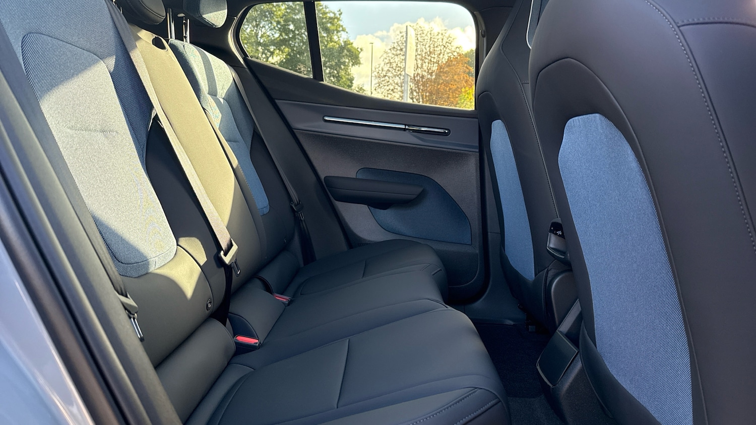 Used Volvo EX30 2025 for sale - 77917095: Photo 10