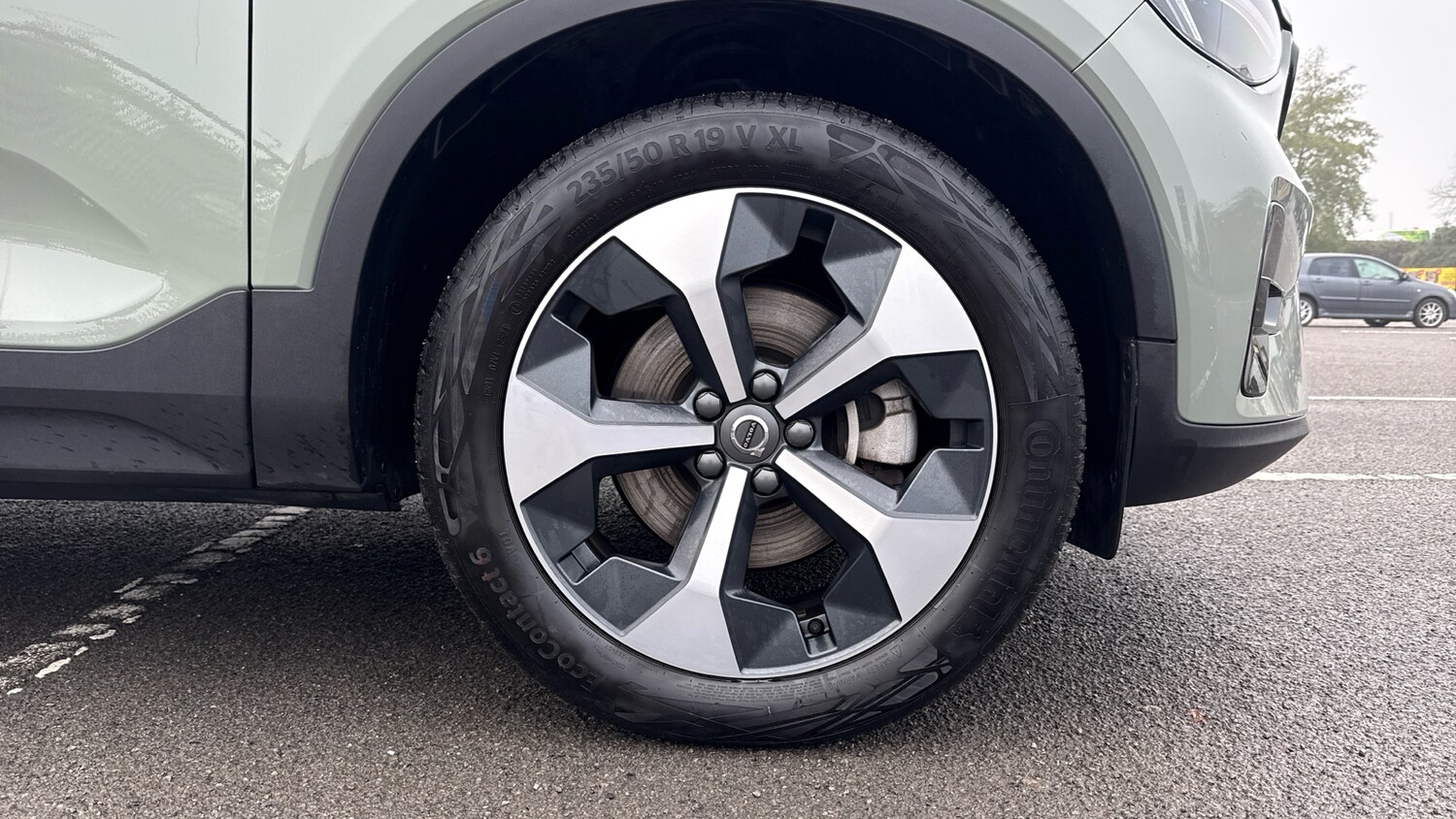 Used Volvo XC40 2024 for sale - 76653241: Photo 16