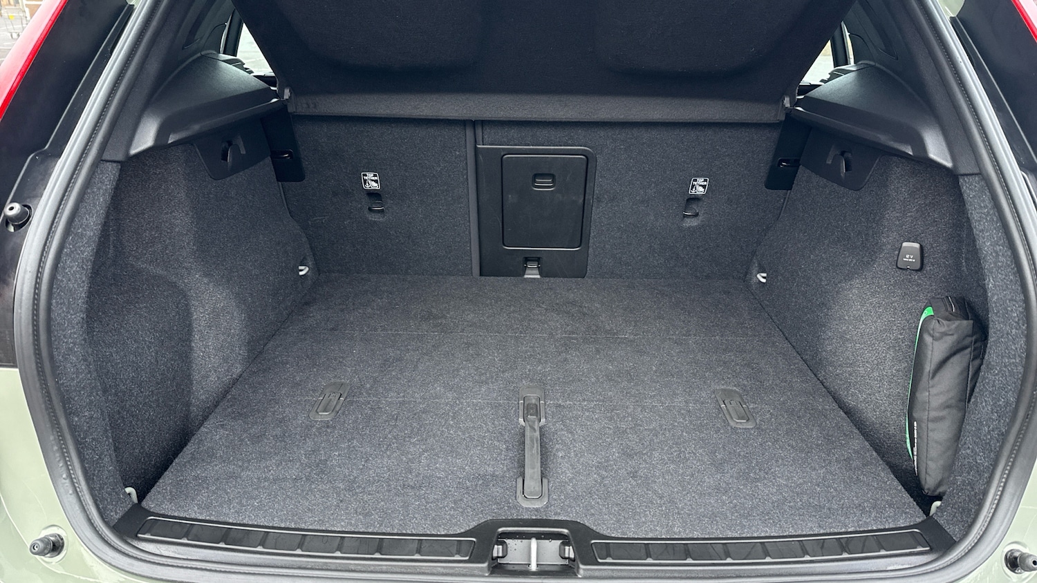 Used Volvo XC40 2024 for sale - 76653241: Photo 17