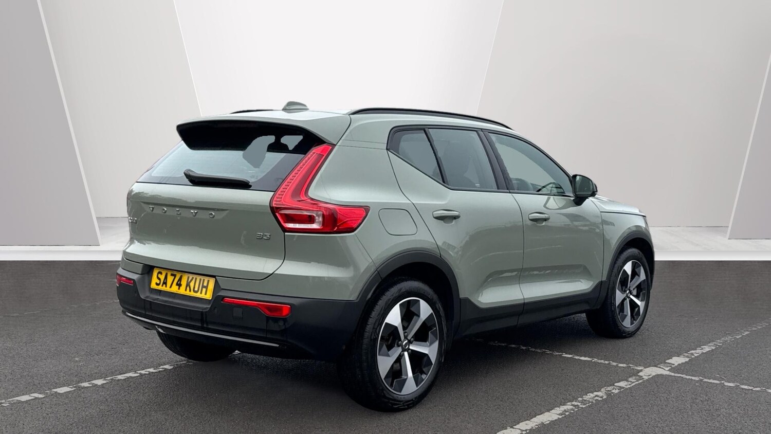 Used Volvo XC40 2024 for sale - 76653241: Photo 7