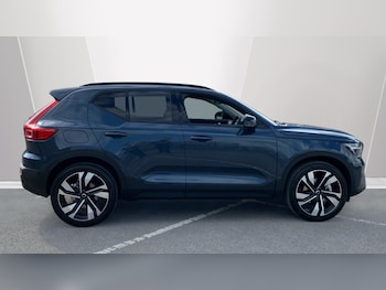 Used Volvo XC40 2026 for sale - 78459327: Photo
