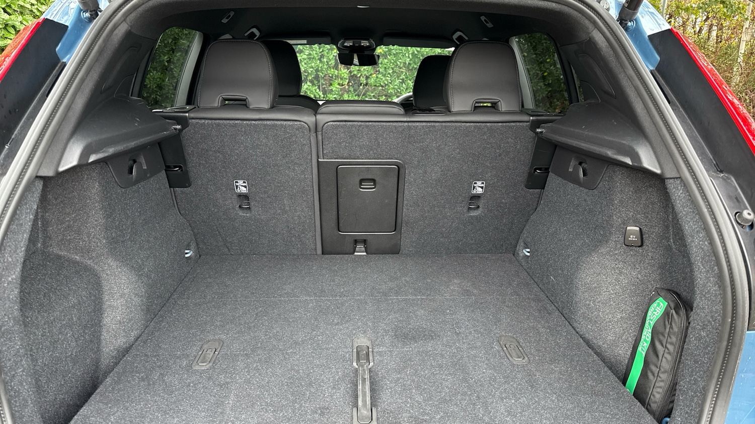 Used Volvo XC40 2025 for sale - 76653202: Photo 13