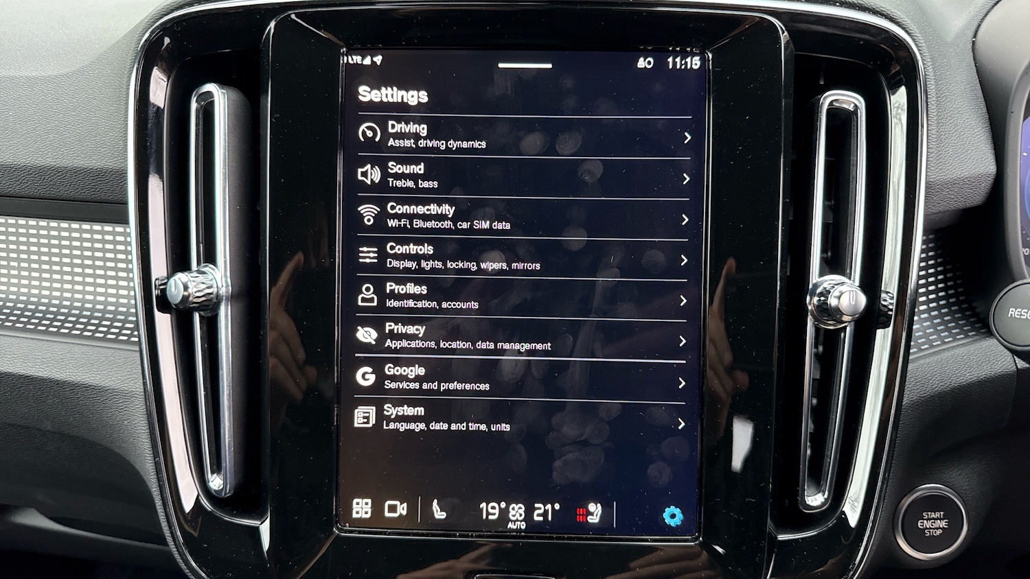 Used Volvo XC40 2025 for sale - 76653202: Photo 17