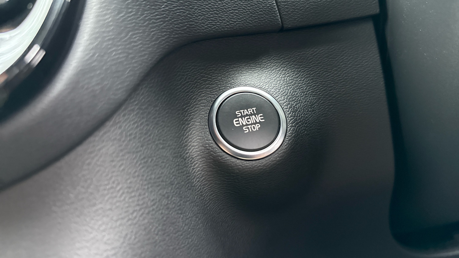 Used Volvo XC40 2025 for sale - 76653202: Photo 27