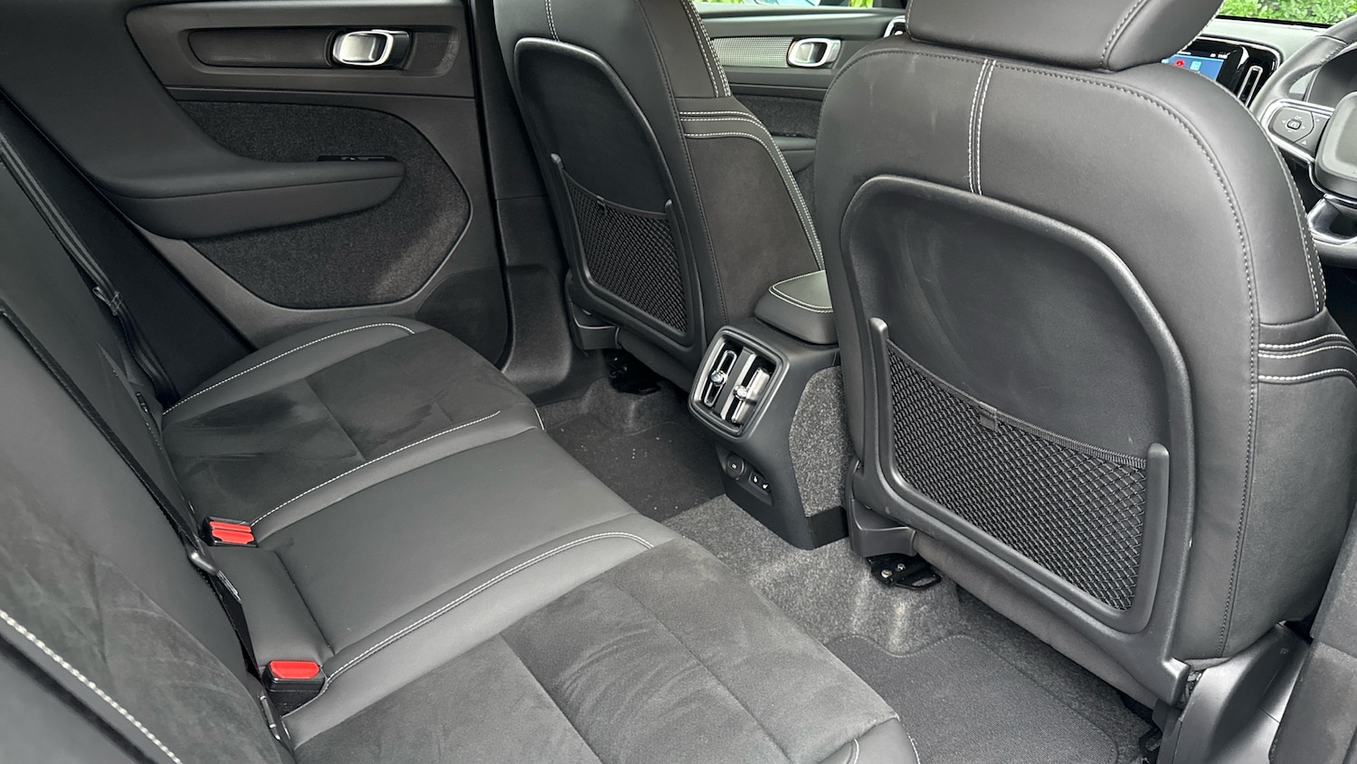 Used Volvo XC40 2025 for sale - 76653202: Photo 6