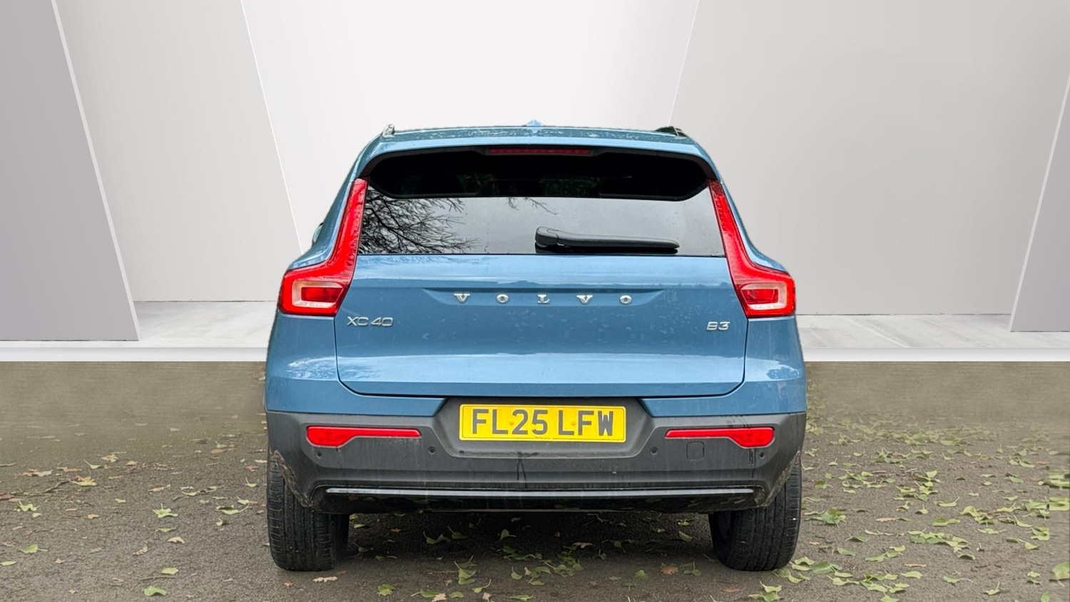 Used Volvo XC40 2025 for sale - 76653202: Photo 7