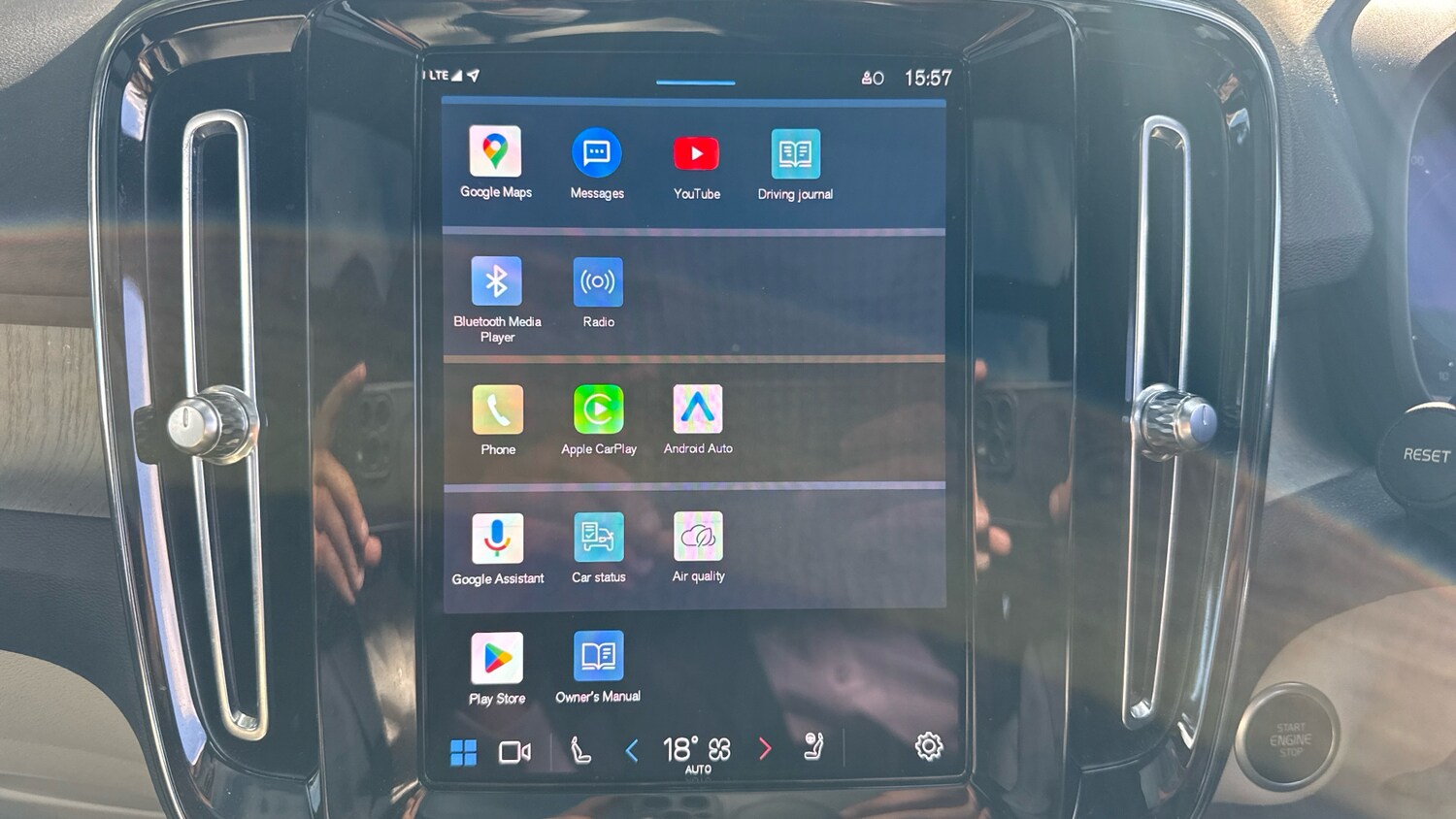 Used Volvo XC40 2022 for sale - 75895319: Photo 21