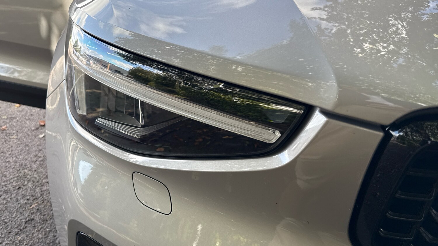 Used Volvo XC40 2022 for sale - 75895319: Photo 39