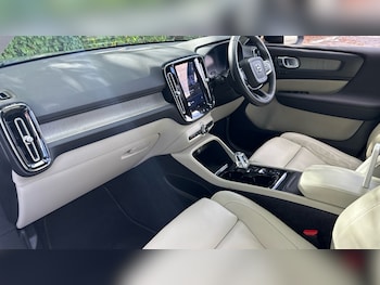 Used Volvo XC40 2022 for sale - 75895319: Photo