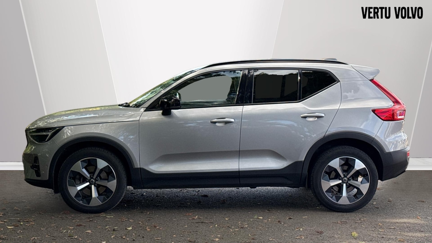 Used Volvo XC40 2022 for sale - 75895319: Photo 8