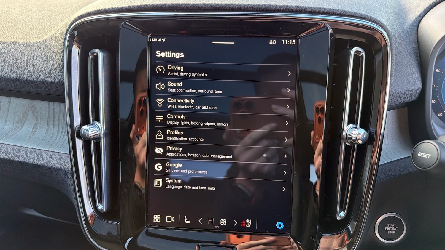 Used Volvo XC40 2025 for sale - 76879216: Photo 17