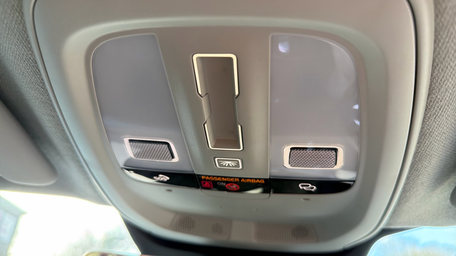 Used Volvo XC40 2025 for sale - 76879216: Photo 28