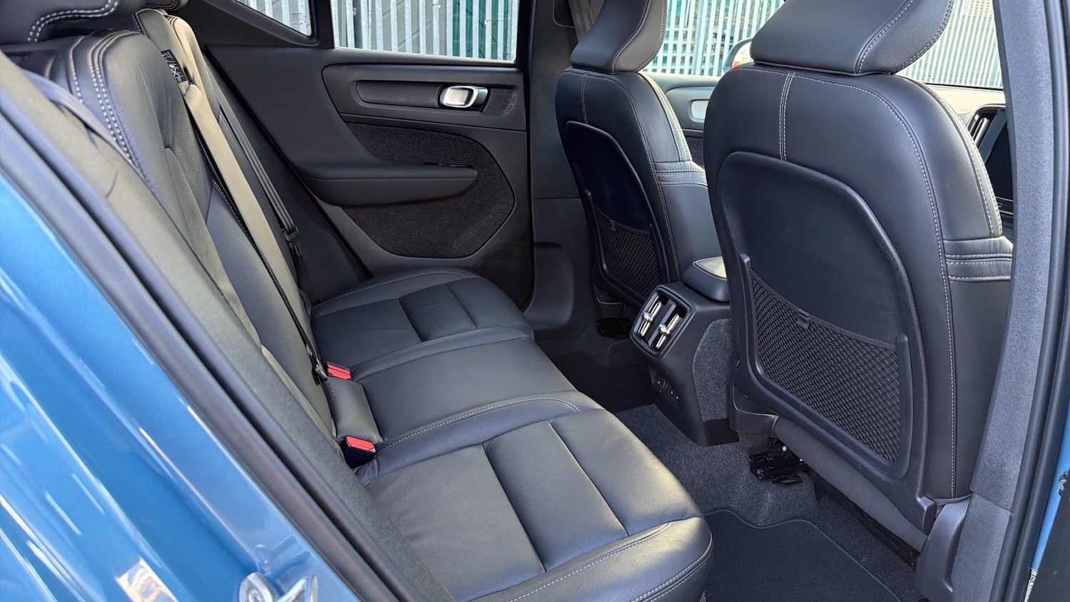 Used Volvo XC40 2025 for sale - 76879216: Photo 6