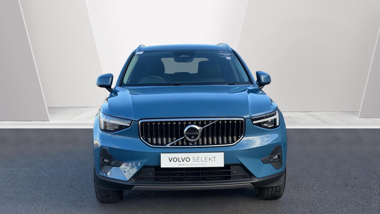 Used Volvo XC40 2025 for sale - 76879216: Photo 8