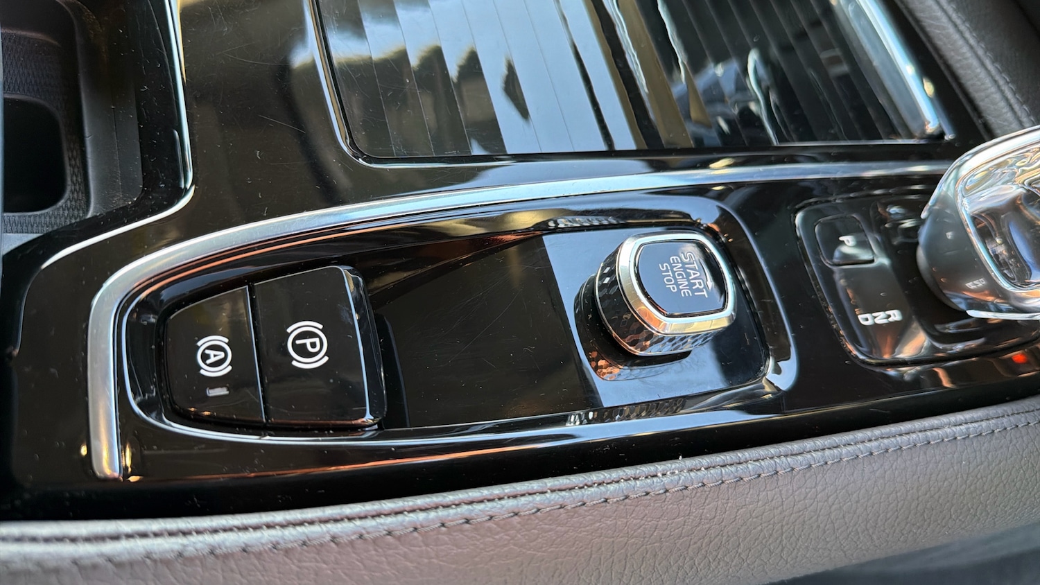 Used Volvo V60 2021 for sale - 76956987: Photo 25