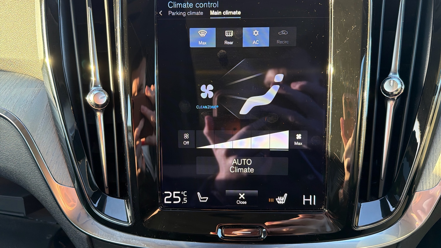 Used Volvo V60 2021 for sale - 76956987: Photo 36