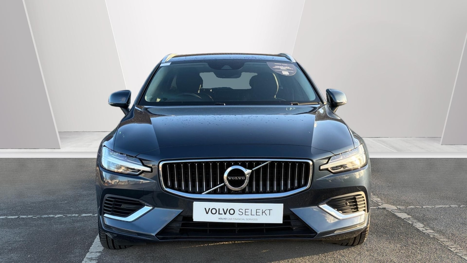 Used Volvo V60 2021 for sale - 76956987: Photo 8