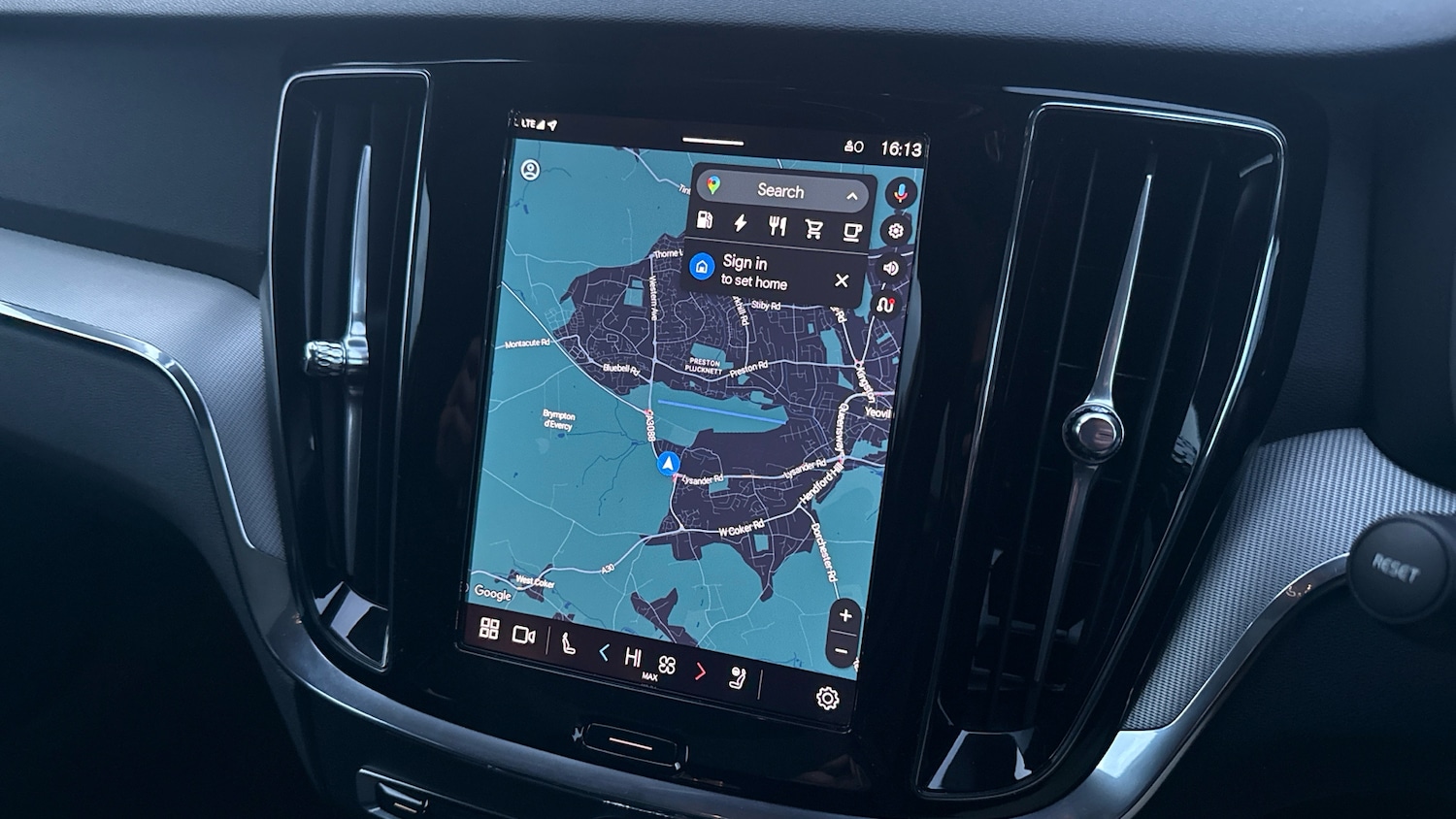 Used Volvo V60 2025 for sale - 76831542: Photo 16