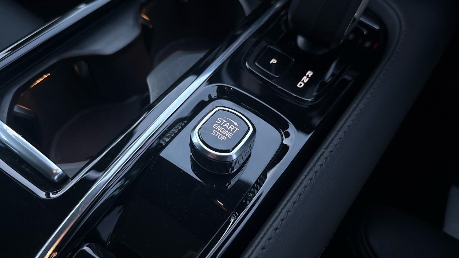 Used Volvo V60 2025 for sale - 76831542: Photo 25