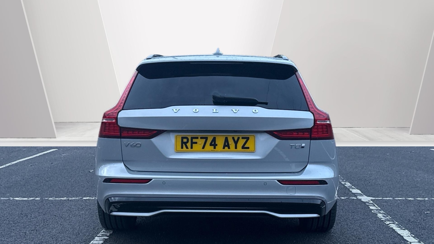 Used Volvo V60 2025 for sale - 76831542: Photo 7