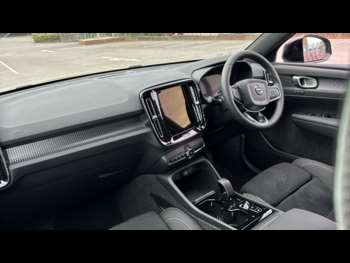 Used Volvo XC40 2024 for sale - 75241739: Photo