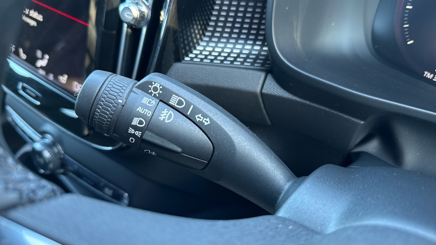 Used Volvo XC40 2022 for sale - 78063964: Photo 18