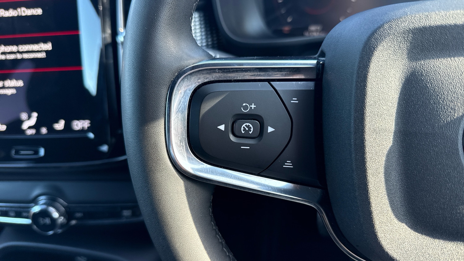 Used Volvo XC40 2022 for sale - 78063964: Photo 19