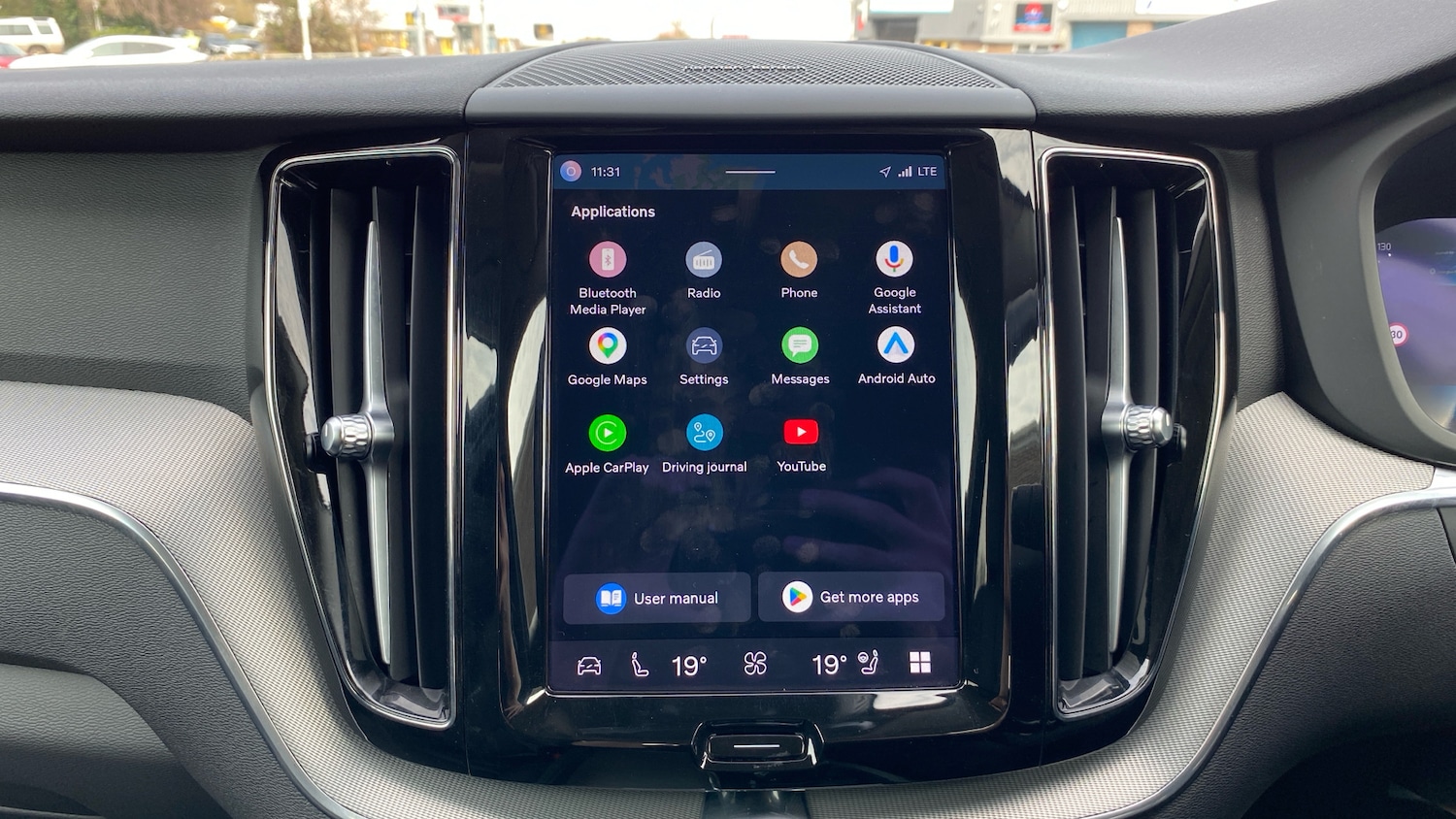 Used Volvo XC60 2023 for sale - 77999235: Photo 12