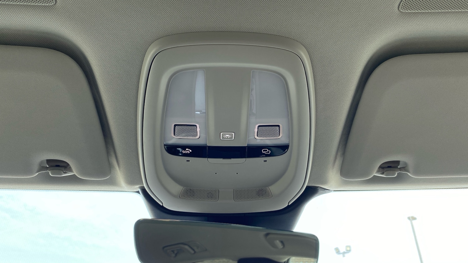 Used Volvo XC60 2023 for sale - 77999235: Photo 28