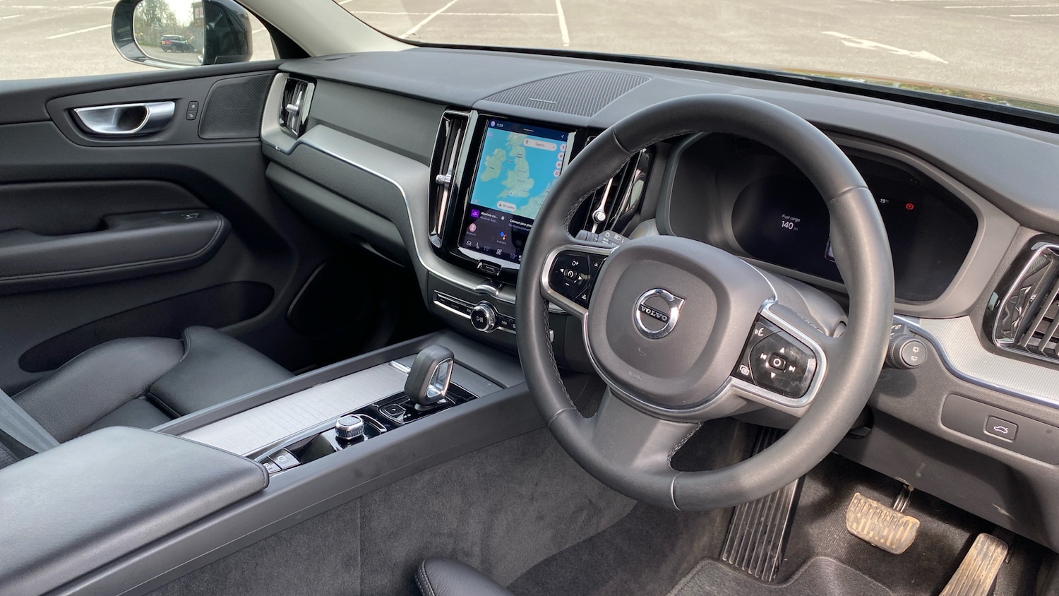 Used Volvo XC60 2023 for sale - 77999235: Photo 4