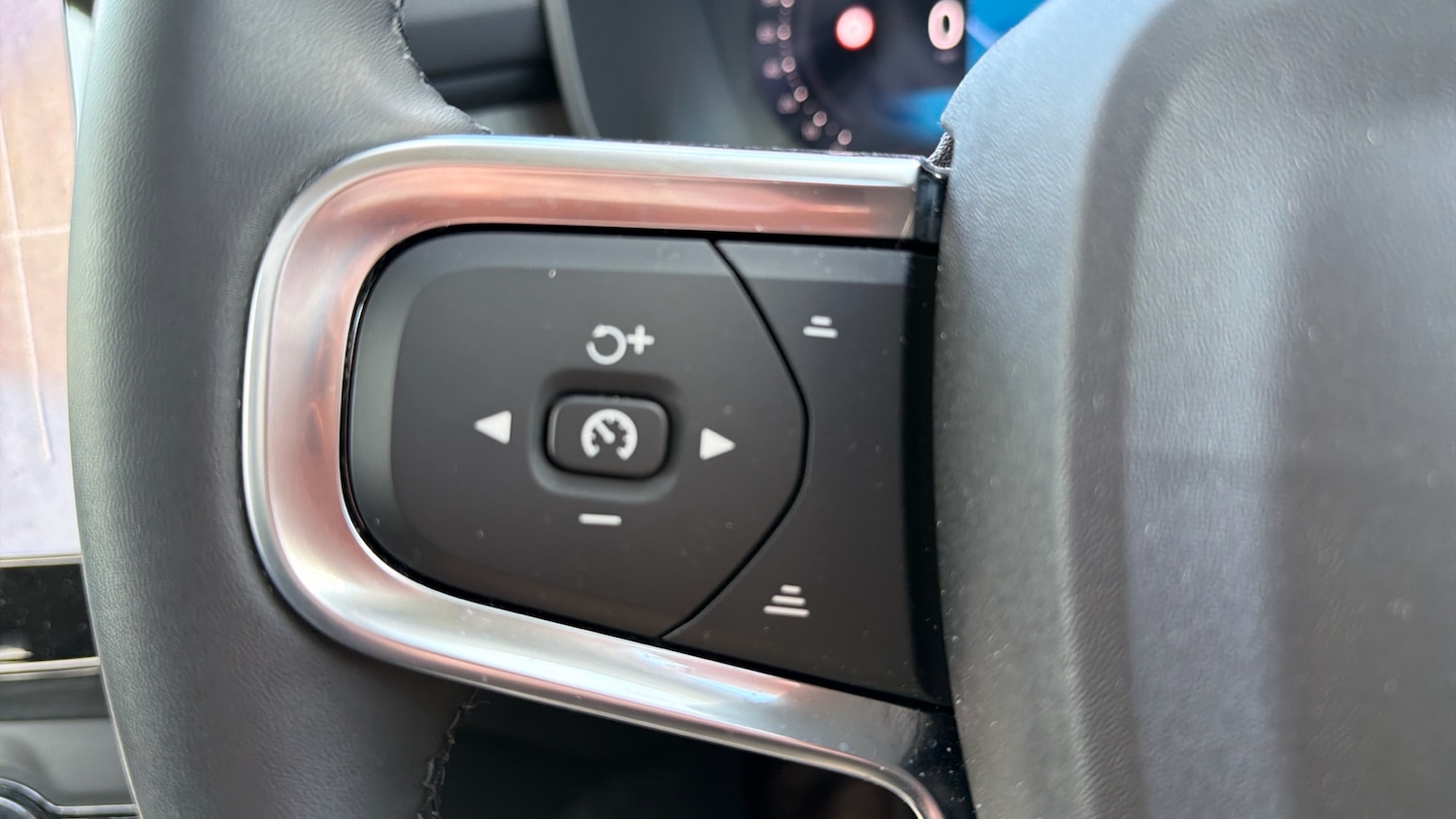 Used Volvo XC40 2024 for sale - 78109187: Photo 20