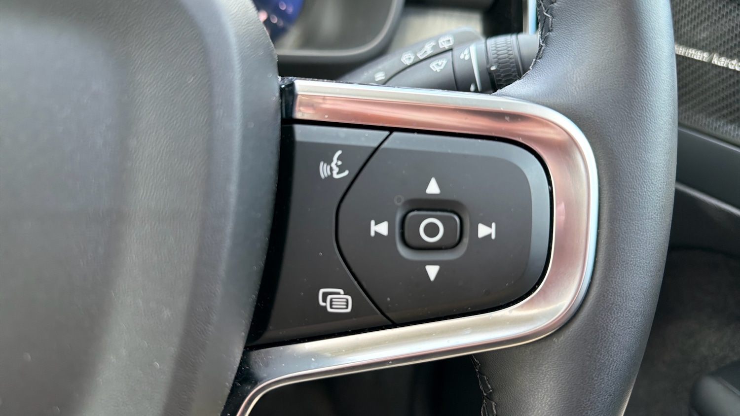 Used Volvo XC40 2024 for sale - 78109187: Photo 21