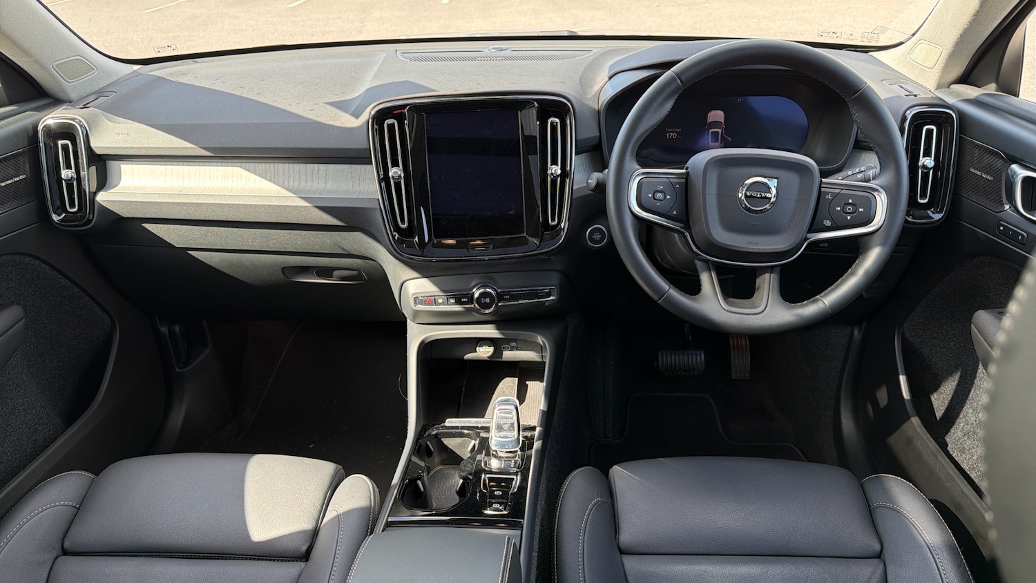 Used Volvo XC40 2024 for sale - 78109187: Photo 5