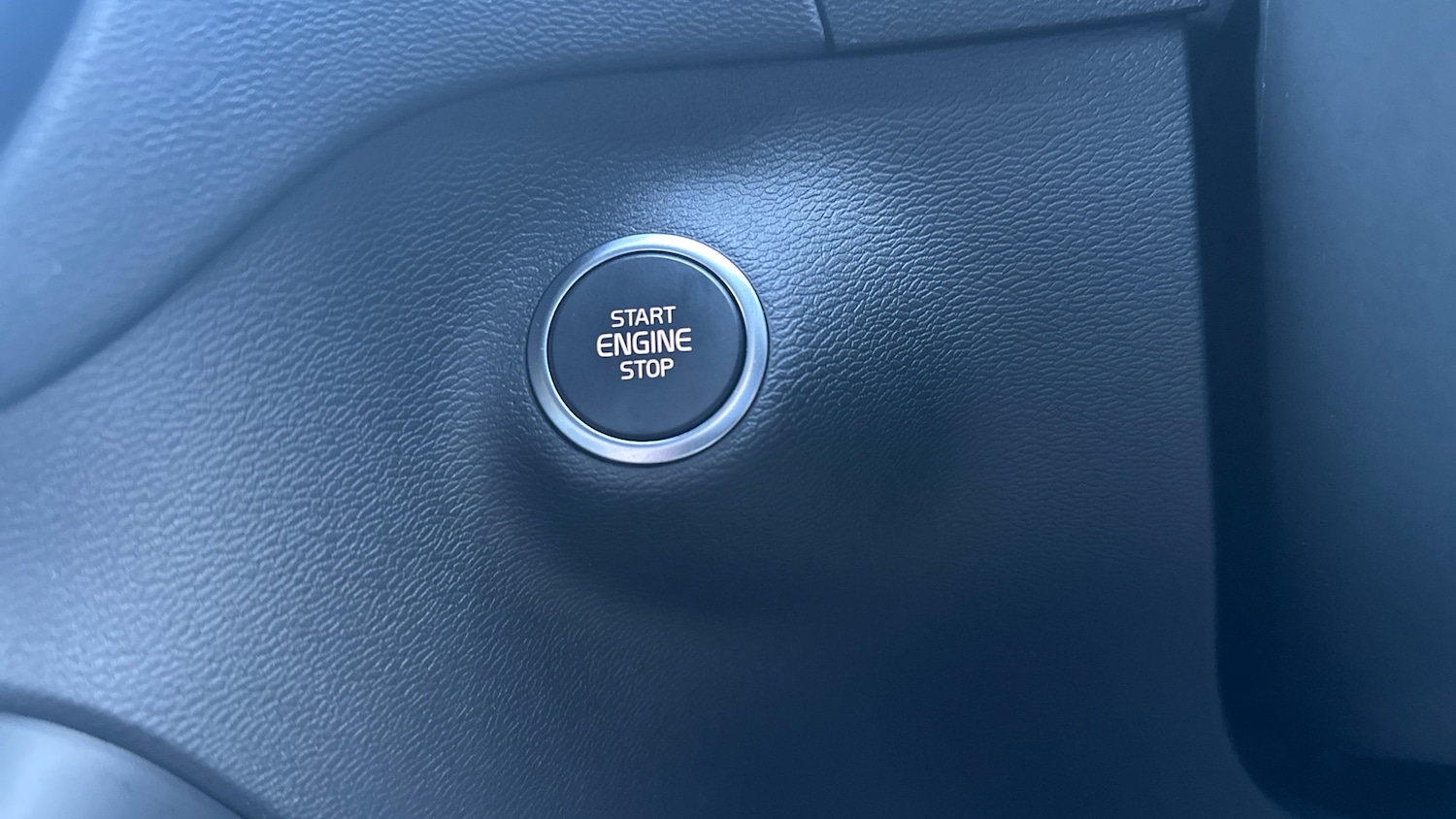Used Volvo XC40 2023 for sale - 75983014: Photo 23