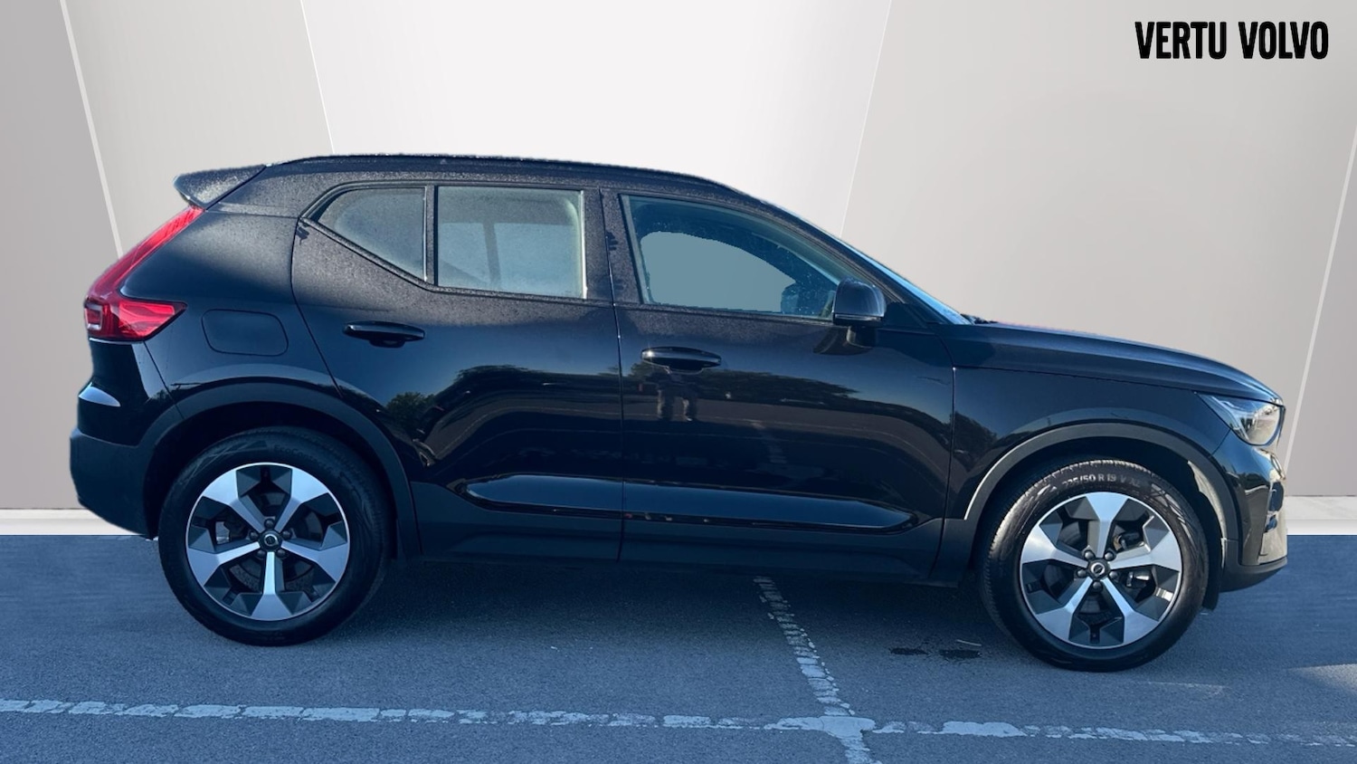 Used Volvo XC40 2023 for sale - 75983014: Photo 3