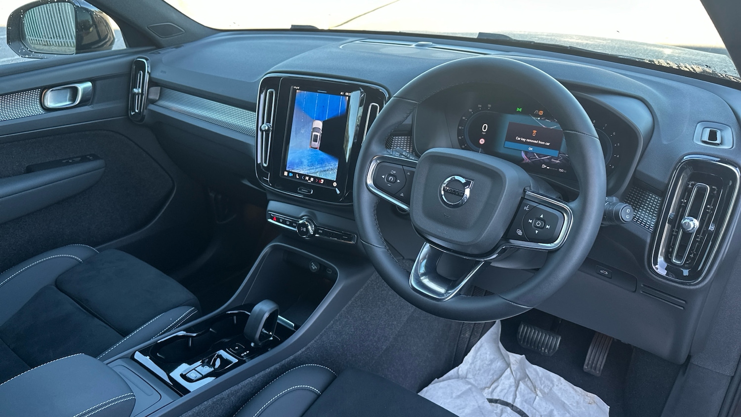 Used Volvo XC40 2023 for sale - 75983014: Photo 5