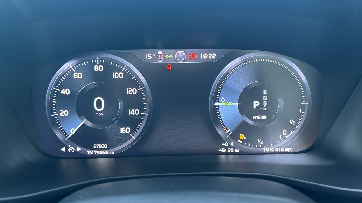 Used Volvo XC40 2023 for sale - 77758586: Photo 11