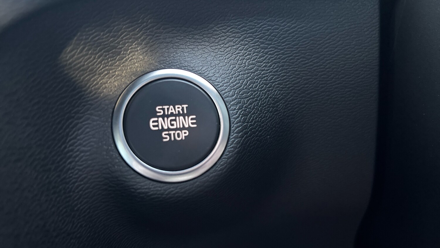 Used Volvo XC40 2023 for sale - 77758586: Photo 27