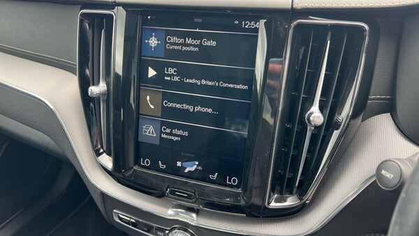 Used Volvo XC60 2020 for sale - 75470962: Photo 12