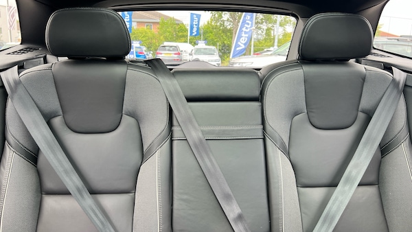 Used Volvo XC60 2020 for sale - 75470962: Photo 15