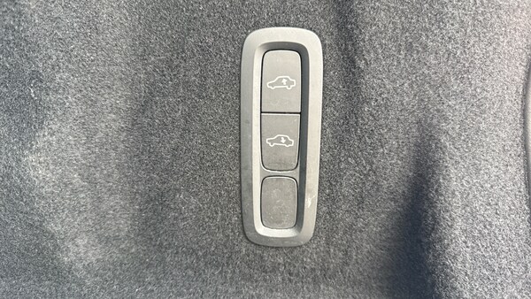 Used Volvo XC60 2020 for sale - 75470962: Photo 40