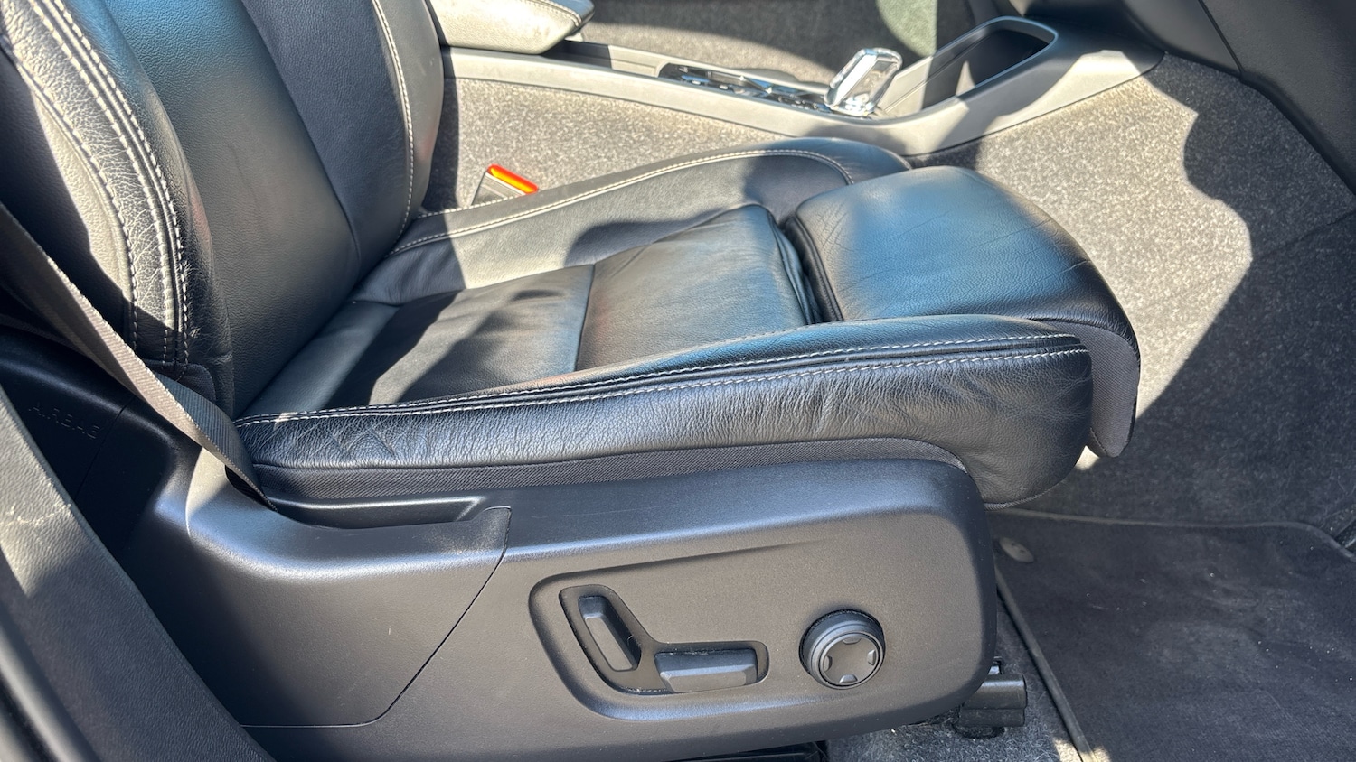 Used Volvo XC40 2021 for sale - 77999239: Photo 29