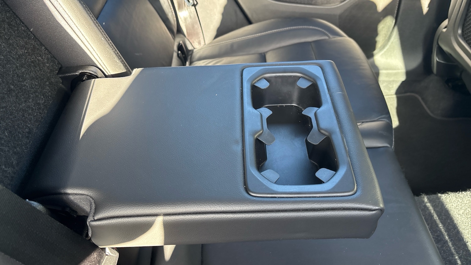 Used Volvo XC40 2021 for sale - 77999239: Photo 33